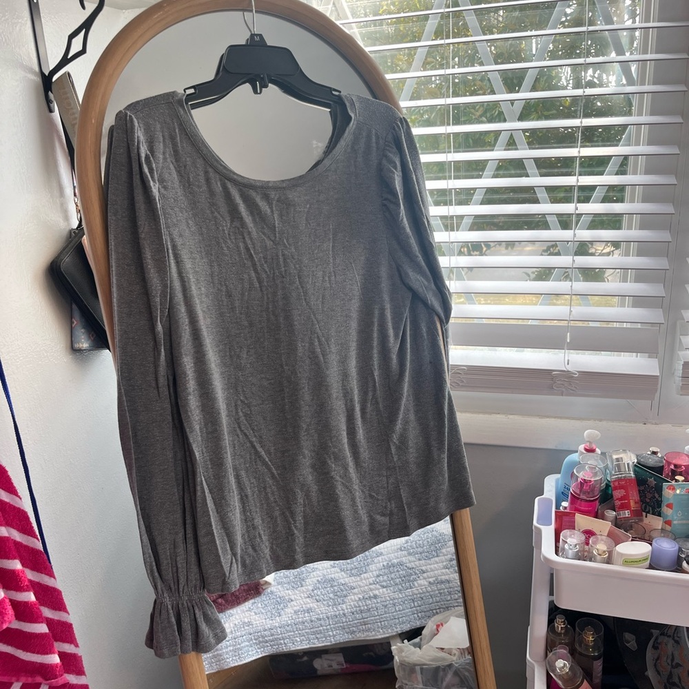 Gray Women's Long Sleeve Top